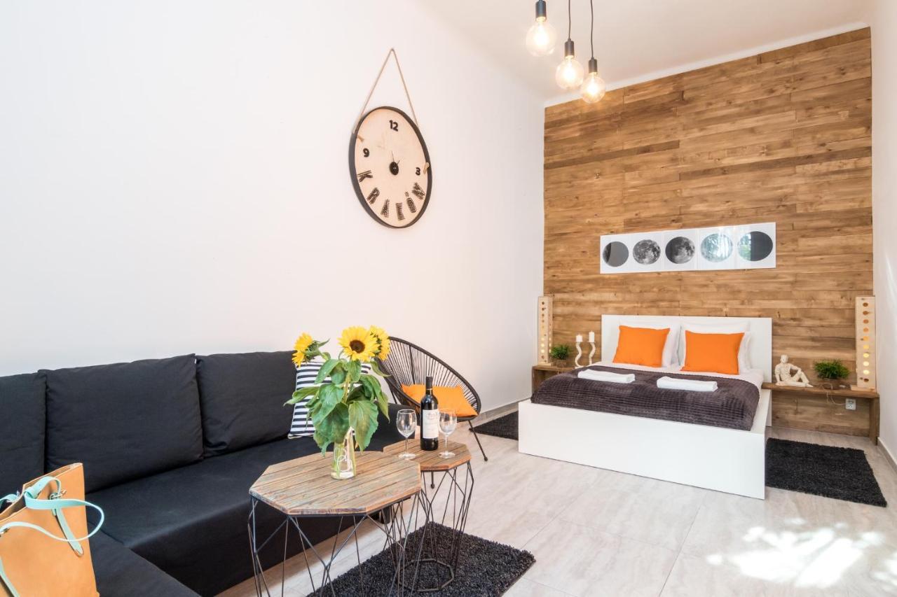 Cracow Best Location Apartment With Garden By Cozyplace Красков Екстериор снимка